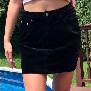 ⭐️3for15$⭐️🆕GAP Velvet Mini Skirt
